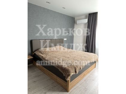 Продам 3 -х комнатную квартиру на 4 этаже 9 этажного дома новострой Жилой Комплекс Мира 4 метро Индустриальная ХТЗ